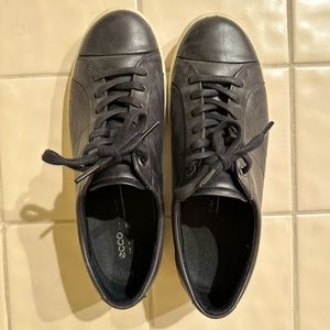 Black Ecco Sneakers